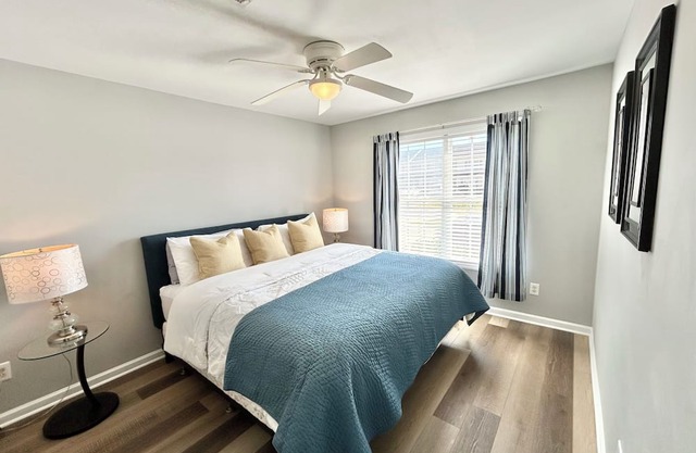 Spotless Townhome 3 Bed 4 Bath with First Floor Master Close to Campbell