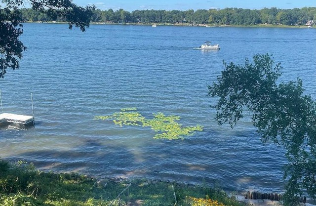 4-bedroom Lake House close to Wisconsin Dells