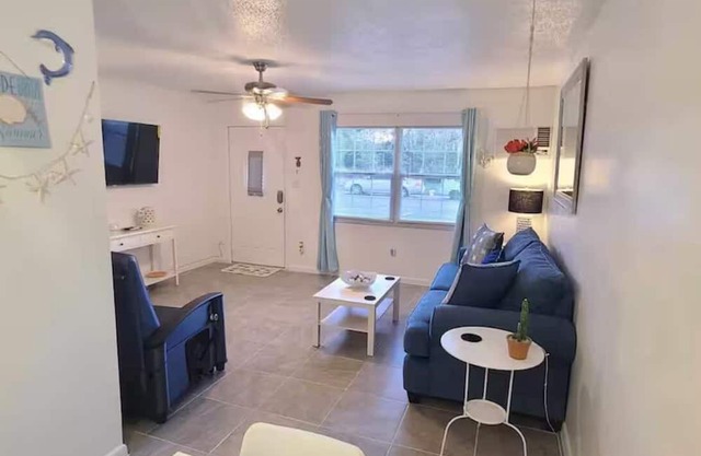 4k TV's, Soft Mattress, Remodeled, Moffitt, USF