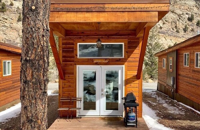 Miners Cabin at Base Camp Lodging Company
