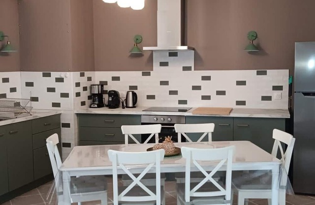 Casa de vacaciones 'La Pause Picarde - Baie De Somme' con terraza privada, jardín compartido y Wi-Fi