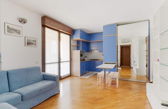 GuestHost - Milano Chiesa Rossa Comfy Apartment