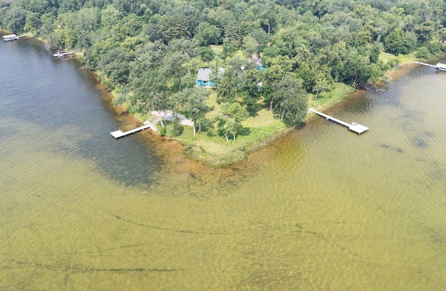 Paradise Point Family Retreat – Spacious Lake Home. Sleeps 18,Room to Entertain!