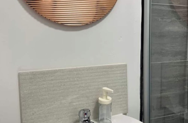 Studio Apartment - 2 Guests