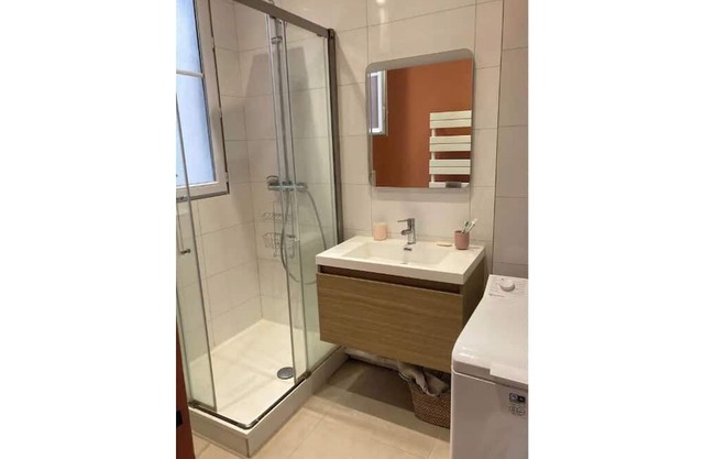 4-person apartment