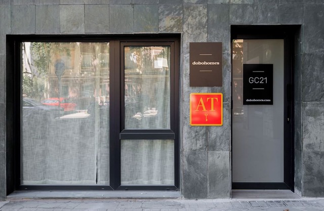 Dobo Madrid Cabrera