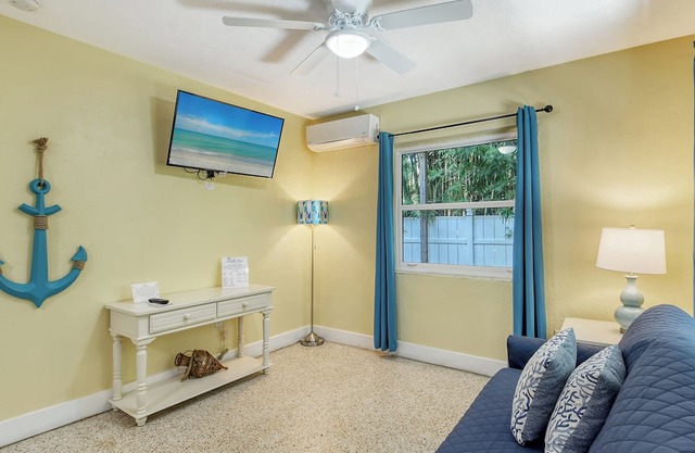 Siesta Key Palms Hotel - One Bedroom Villa