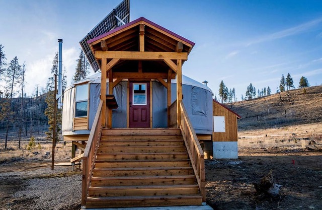 Secluded Modern Yurt with Sauna Perfect for Small Groups in Boise, Idaho