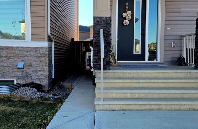 80's Hollywood Hideway/2BR pet-friendly