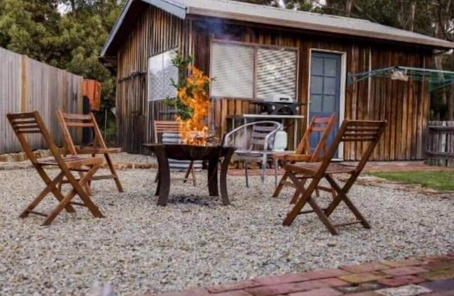 Lawrence Creek Cottage