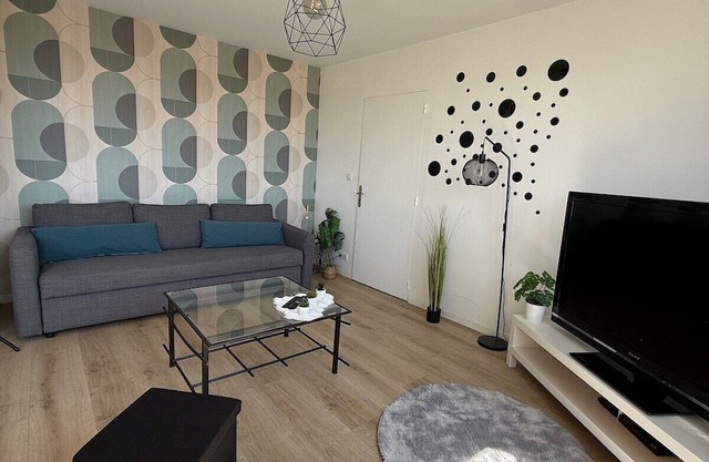 Petit Refuge Dijonnais-Apartment-Private Bathroom