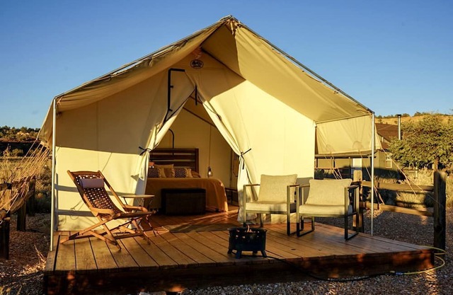 Romantic Safari Tent Glamping in Kanab, Utah: Unforgettable Getaway for Two