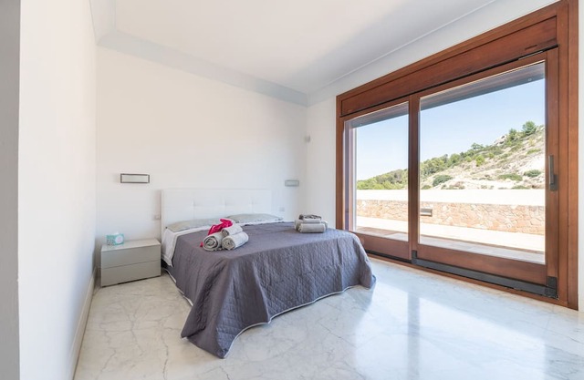 Casa de vacaciones 'Lovely View By Sery' con vistas al mar, Wi-Fi y aire acondicionado