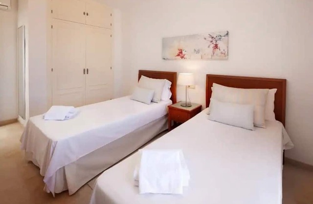 Sea view 2 bedroom condo