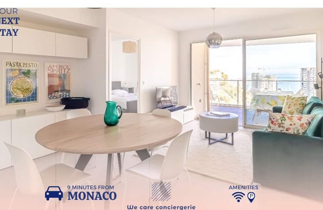 The apartment is located next to Monaco