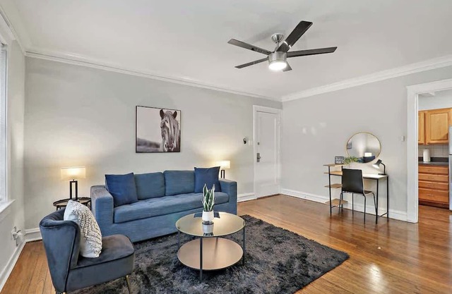 Elegant 1BR Stylishly Furnished Apartment