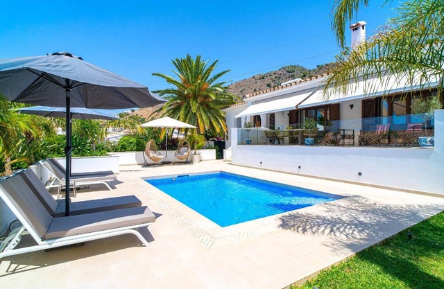 Holiday house Nerja for 1 - 4 persons with 2 bedrooms - Holiday home