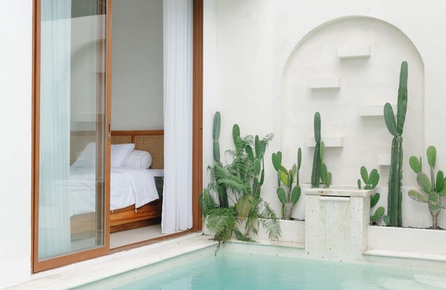 Tropical Minimal-Lux Villa 2BR, 10mnt to Batu Belig Beach