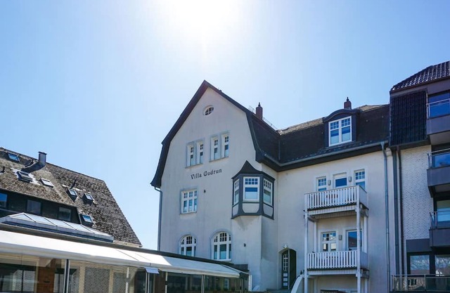 Villa Gudrun - Bremen - The Bremen apartment is the largest in terms of area in the