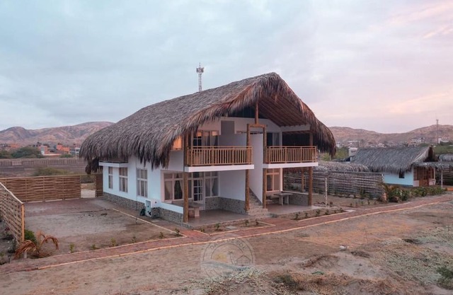 Apartamento a 5 minutos del centro de Mancora. Vista y acceso directo al mar