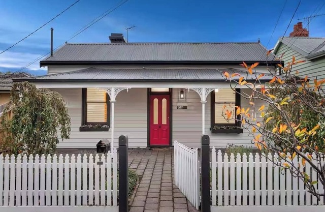 Victorian House in Middle Brighton- Arcadia