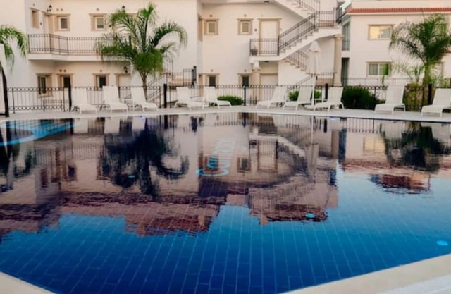 Quiet apartment: sea view + gym + pool + spa