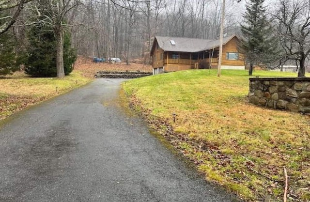 3-bedroom cabin in peaceful Bloomingburg with WiFi, AC