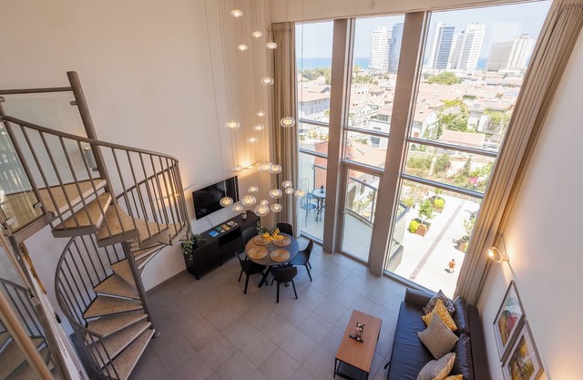 Mr. Neve Tsedek 2BR Sea-View
