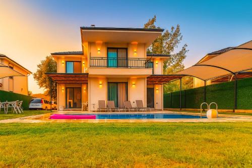 Holiday Villa Mila