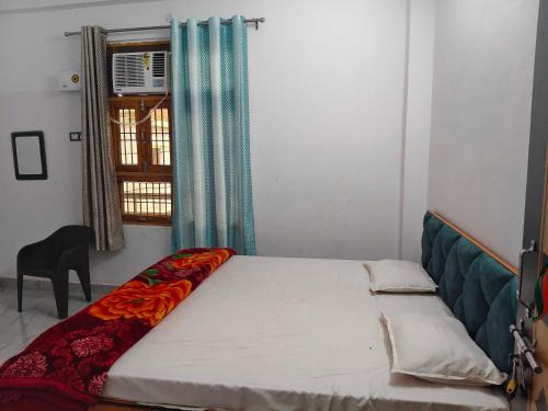 Hotel O Naman Guest House