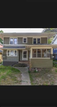 Old fashioned Crafted house
