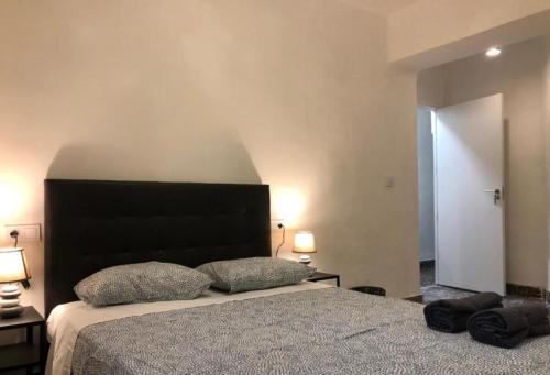 Habitaciones Privadas y Económicas a un paso de Cortes Valencianas