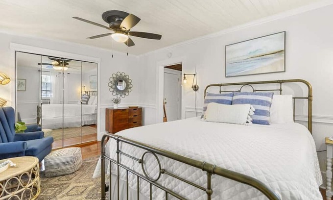 Downtown Apartamento | Downtown Flat with Free Parking