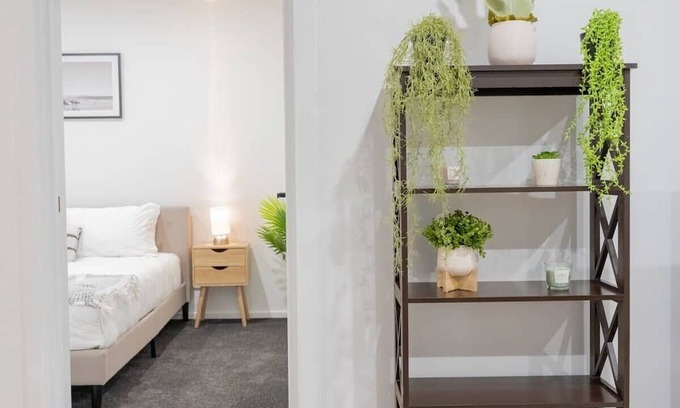 Bendigo Casa | Modern Bendigo Haven Near Hospital: Comfort & WiFi