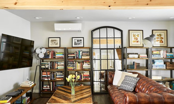 Callicoon Casa | House on Callicoon Upper Main Street - Cozy Friends & Family Getaway