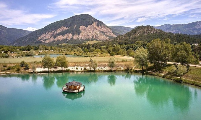 Chatillon-en-Diois Chalet De Esquí | Campamento a pequeña escala en los Alpes Franceses en el lago Lac Bleu
