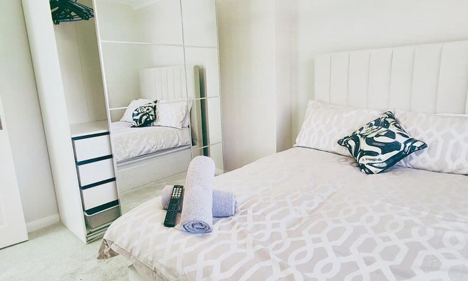 Newark upon Trent Apartamento | Cosy 2BR House on Quiet Street