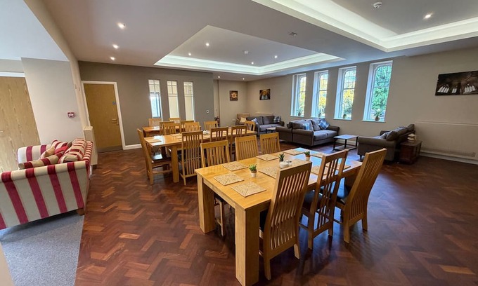 Hereford Hotel | Porters Lodge