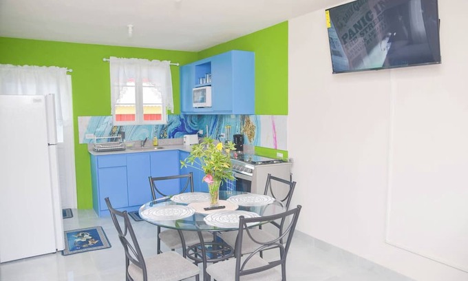 Ivy Apartamento | Grateful 3bd A by Zenbreak