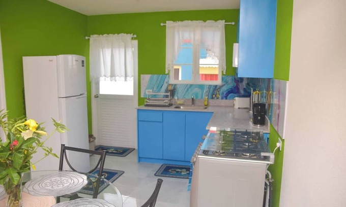 Ivy Apartamento | Grateful 5bd by Zenbreak