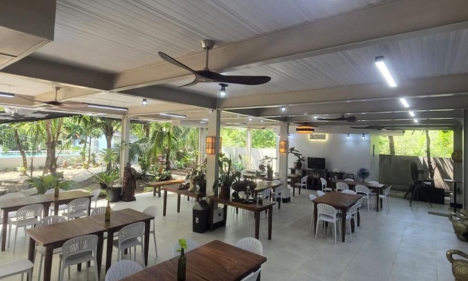 Lian Hotel | Kawan Beach House and Sanctuary