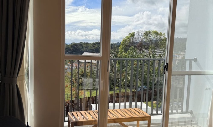 Dongshi District Cama Y Desayuno | KUMOYOKU B&B