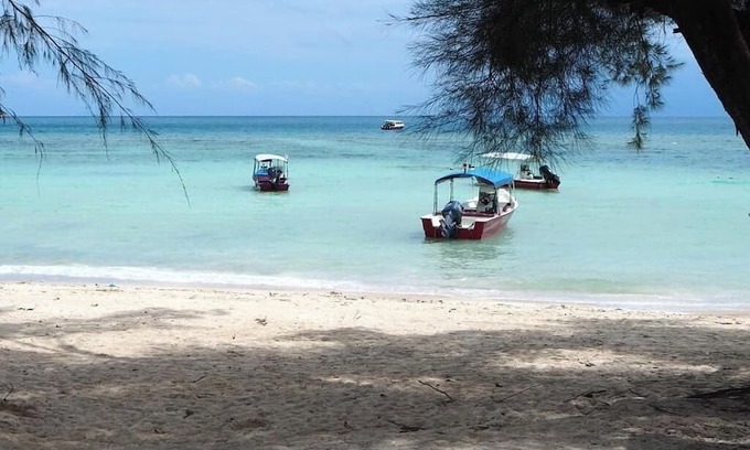 Pulau Perhentian Besar Hotel | Samudra Beach Chalet