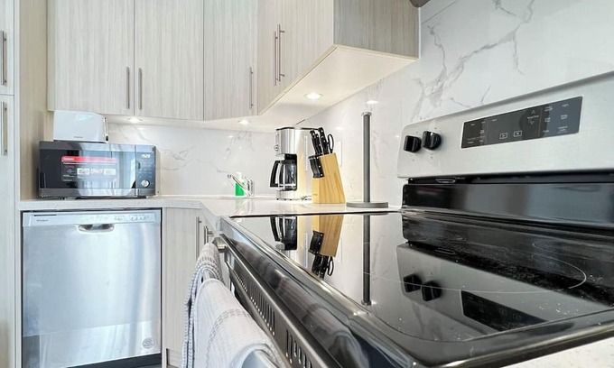 Niagara Falls Complejo | Bentley Commons Fallsview Towns