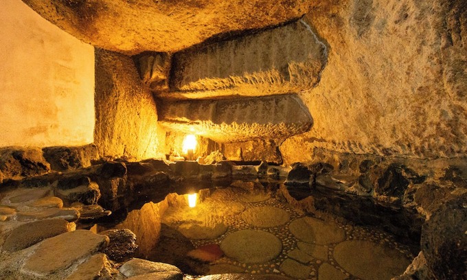 Shimoda Hotel | The Lighthouse Seaside Inn