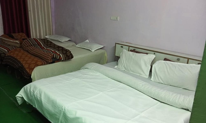 Lansdowne Complejo | Tarkeshwarm Resort