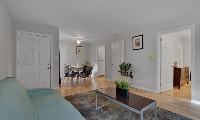 Durham Apartamento | Markham 1br @ Duke East Campus 1 Bedroom Apts by Quantum Suites