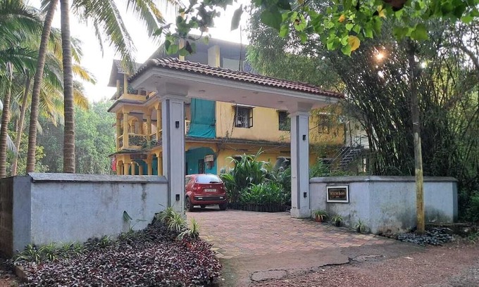 Arambol Apartamento | Mukund Sadan Private studio R-7 in charming Arambol North Goa