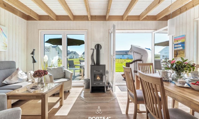 Olpenitz Casa | Kick in - infrared sauna, fireplace, bathtub, terrace, beach chair, parking lot