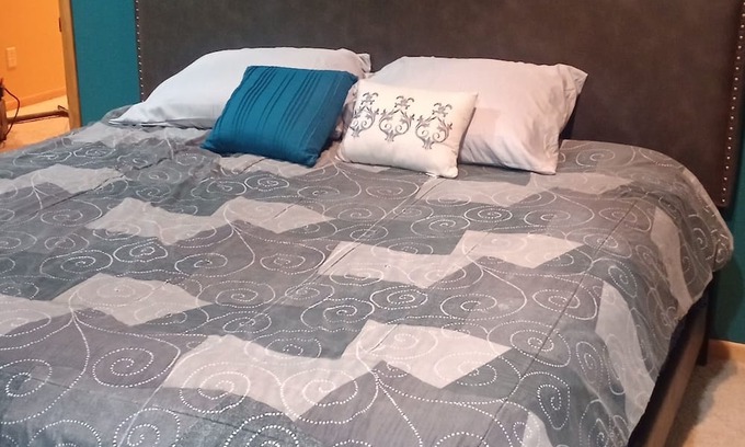 Box Elder Casa | Large house on 10 acres